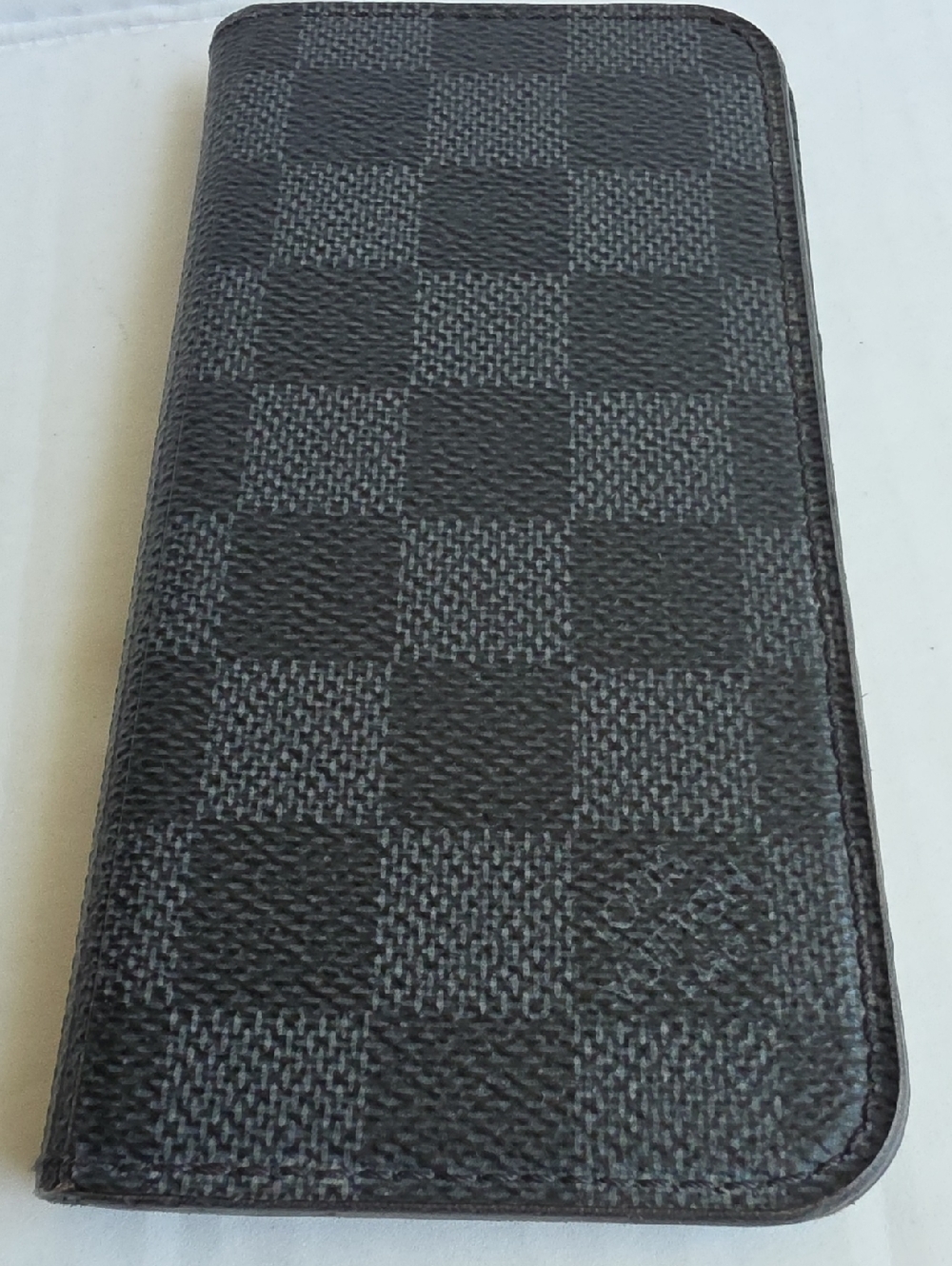 Louis Vuitton Black Textured Folio Card Wallet